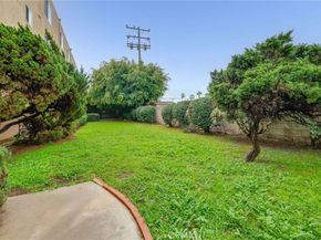 3695 Linden Avenue 9C, Long Beach CA 90807