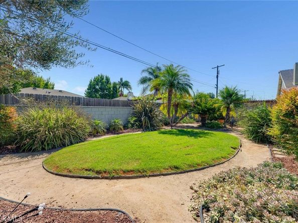 5718 Pearce Avenue, Lakewood CA 90712