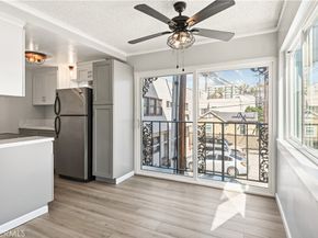 615 E Broadway 204, Long Beach CA 90802