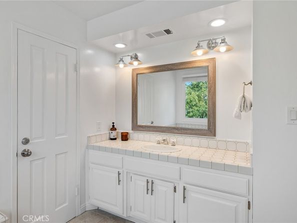 1122 Cranbrook Avenue, Torrance CA 90503