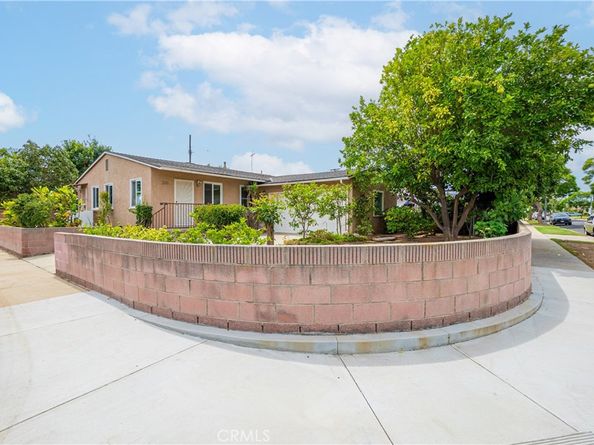 1200 W 184th Street, Gardena CA 90248