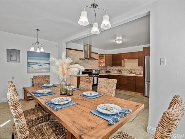 1711 S Grand Avenue, San Pedro CA 90731