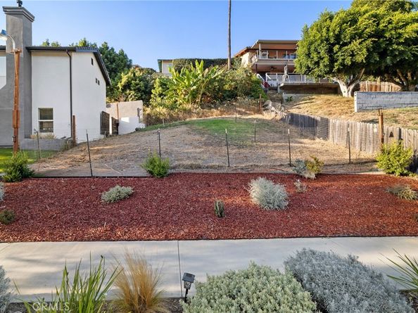 1174 W 6th Street, San Pedro CA 90731