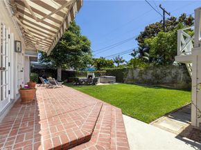 415 Walnut, Costa Mesa CA 92627