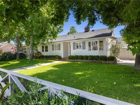 415 Walnut, Costa Mesa CA 92627