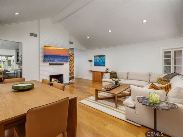 415 Walnut, Costa Mesa CA 92627
