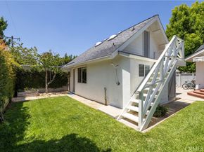 415 Walnut, Costa Mesa CA 92627