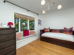 415 Walnut, Costa Mesa CA 92627