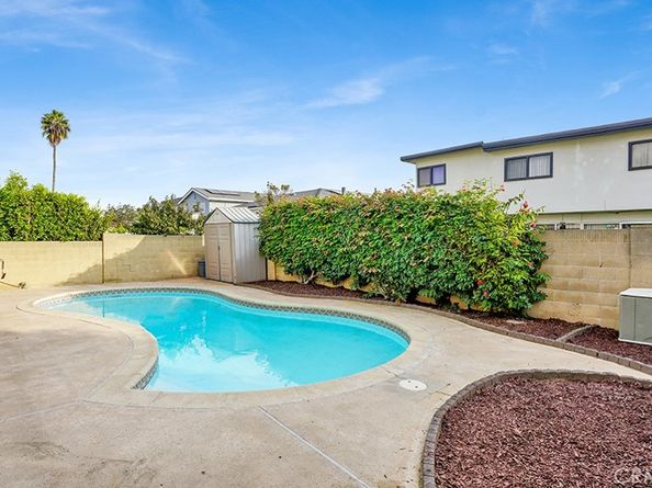 8142 Wadebridge, Huntington Beach CA 92646
