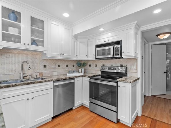 525 Vista Flora, Newport Beach CA 92660