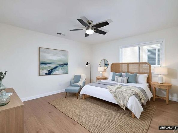 339 La Purisma Way, Oceanside CA 92057