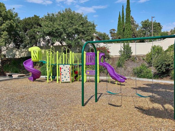 339 La Purisma Way, Oceanside CA 92057