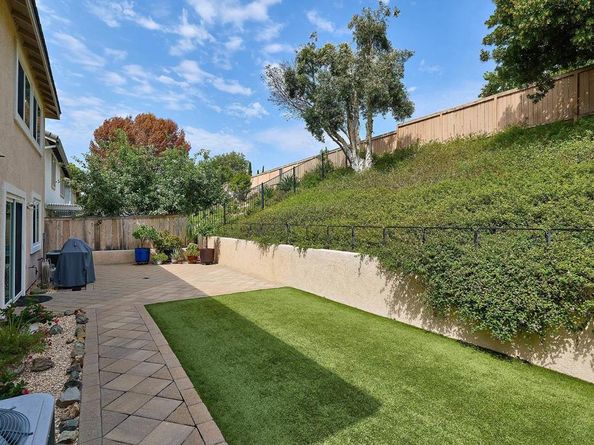 339 La Purisma Way, Oceanside CA 92057