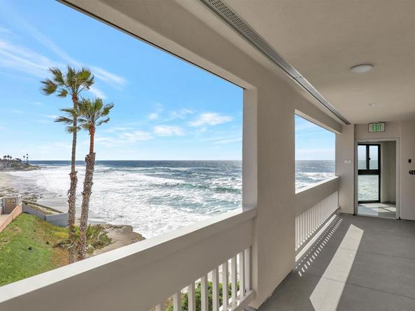 100 S Coast 409, La Jolla CA 92037
