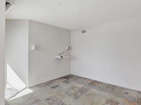 100 S Coast 409, La Jolla CA 92037