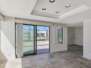 100 S Coast 409, La Jolla CA 92037