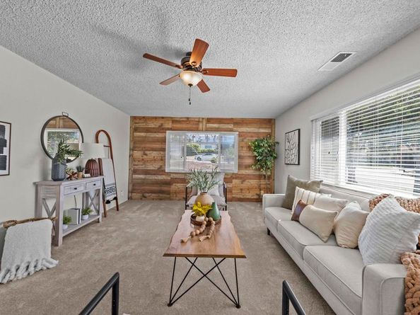1280 Forest Avenue, Carlsbad CA 92008
