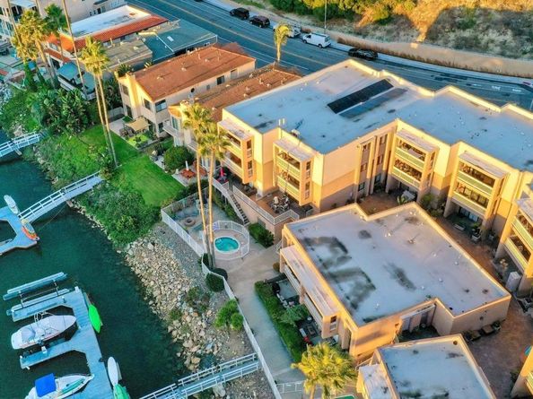 4705 Marina 10, Carlsbad CA 92008