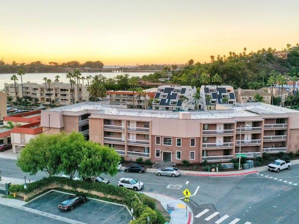 4705 Marina 10, Carlsbad CA 92008