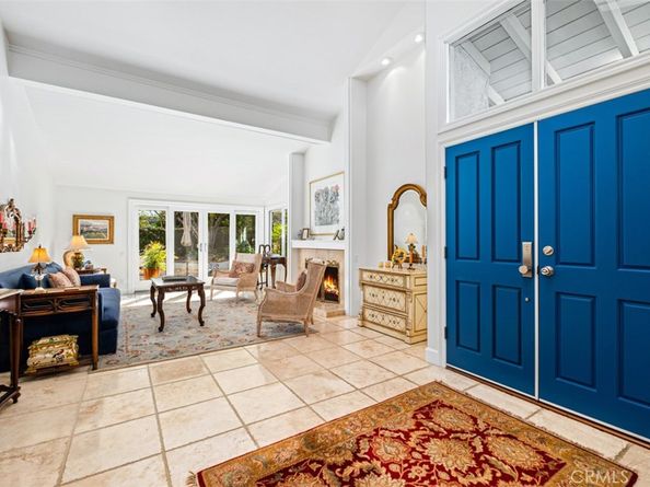 18 Shoal Drive, Corona Del Mar CA 92625