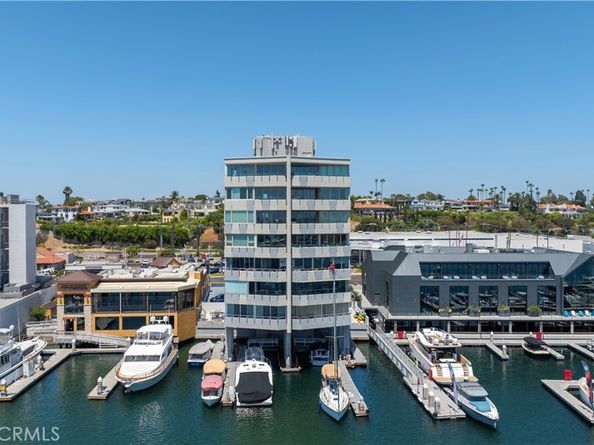 3121 W Coast 5D, Newport Beach CA 92663