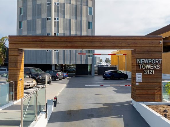 3121 W Coast 5D, Newport Beach CA 92663