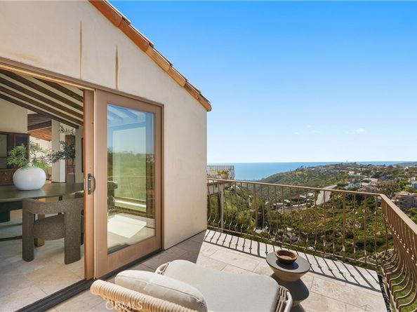 2516 Temple Hills Drive, Laguna Beach CA 92651