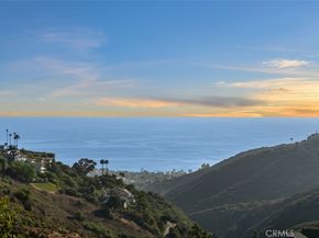 2516 Temple Hills Drive, Laguna Beach CA 92651