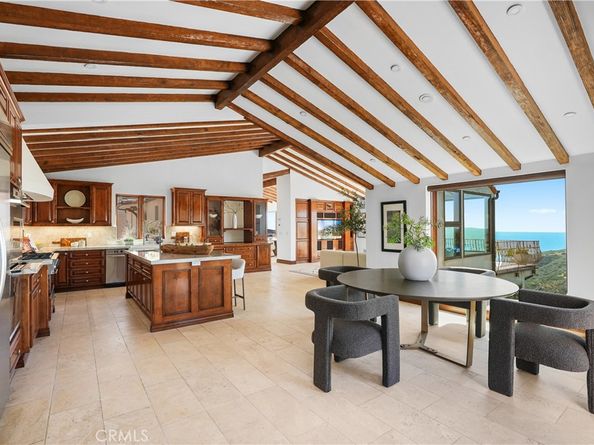 2516 Temple Hills Drive, Laguna Beach CA 92651