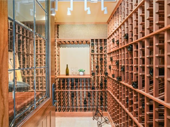 2516 Temple Hills Drive, Laguna Beach CA 92651