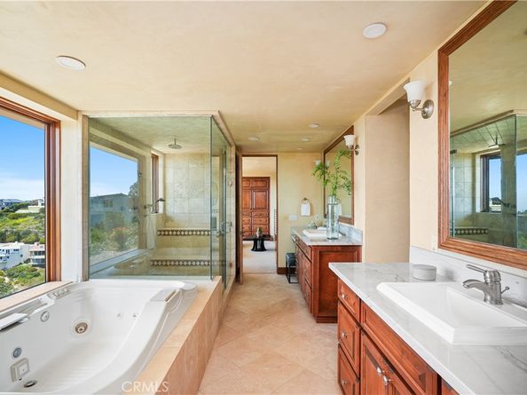 2516 Temple Hills Drive, Laguna Beach CA 92651