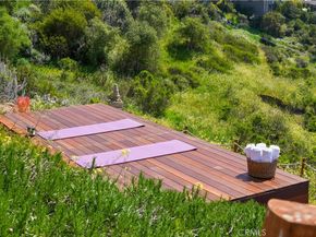 2516 Temple Hills Drive, Laguna Beach CA 92651