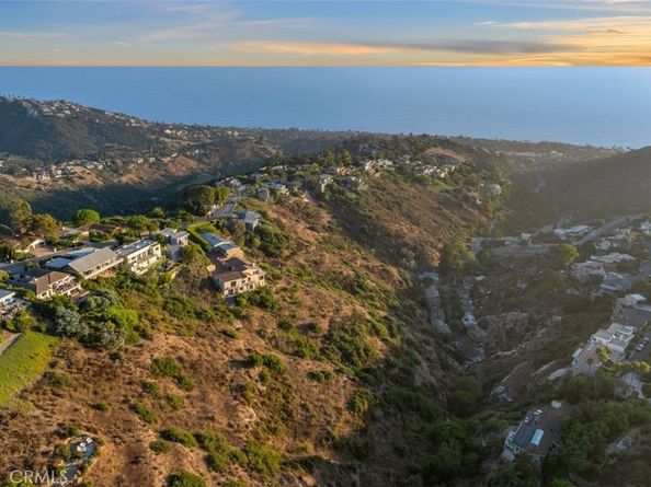 2516 Temple Hills Drive, Laguna Beach CA 92651