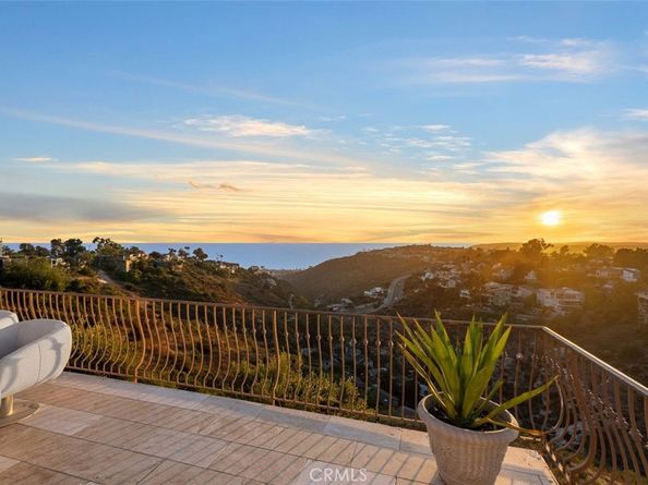 2516 Temple Hills Drive, Laguna Beach CA 92651