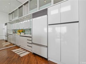 6 Voyage Street 204, Marina Del Rey CA 90292
