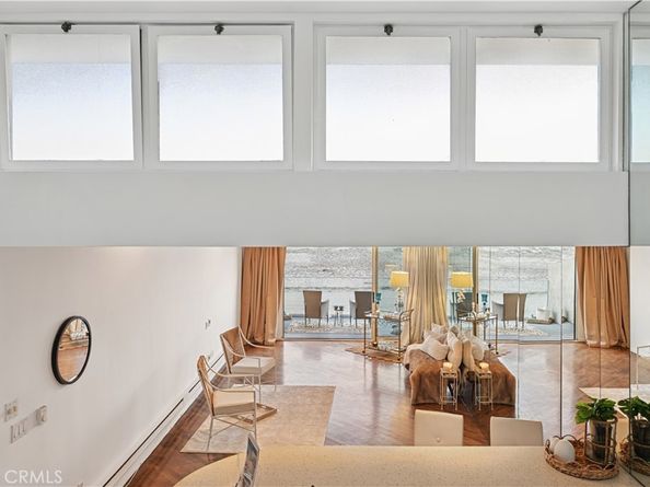 6 Voyage Street 204, Marina Del Rey CA 90292