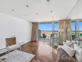 6 Voyage Street 204, Marina Del Rey CA 90292