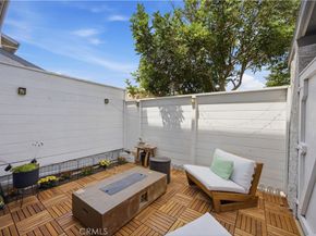 1911 Rockefeller Lane F, Redondo Beach CA 90278