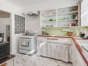 1629 Amapola Avenue, Torrance CA 90501