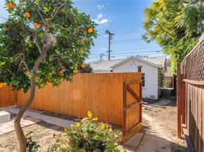 1629 Amapola Avenue, Torrance CA 90501
