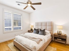 5401 W 149th Place 13, Hawthorne CA 90250