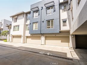 5401 W 149th Place 13, Hawthorne CA 90250