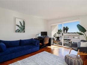 1214 14th Street 203, Santa Monica CA 90404