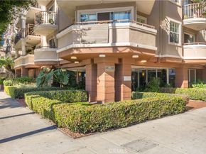 801 Pine 104, Long Beach CA 90813