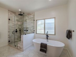 202 N Irena Avenue B, Redondo Beach CA 90277