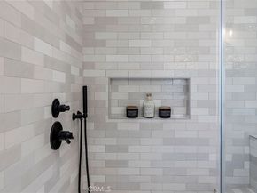 202 N Irena Avenue B, Redondo Beach CA 90277