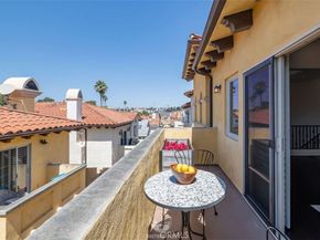 202 N Irena Avenue B, Redondo Beach CA 90277