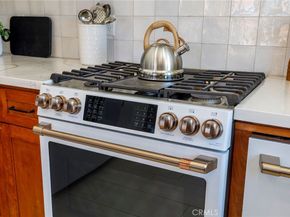 202 N Irena Avenue B, Redondo Beach CA 90277