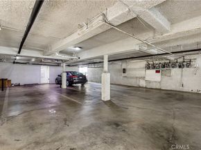 1749 S Bentley Ave, Los Angeles CA 90025