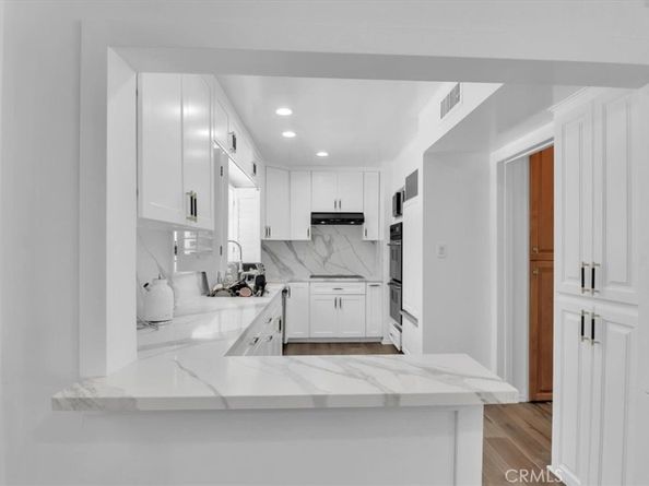 9466 Hidden Valley Place, Beverly Hills CA 90210